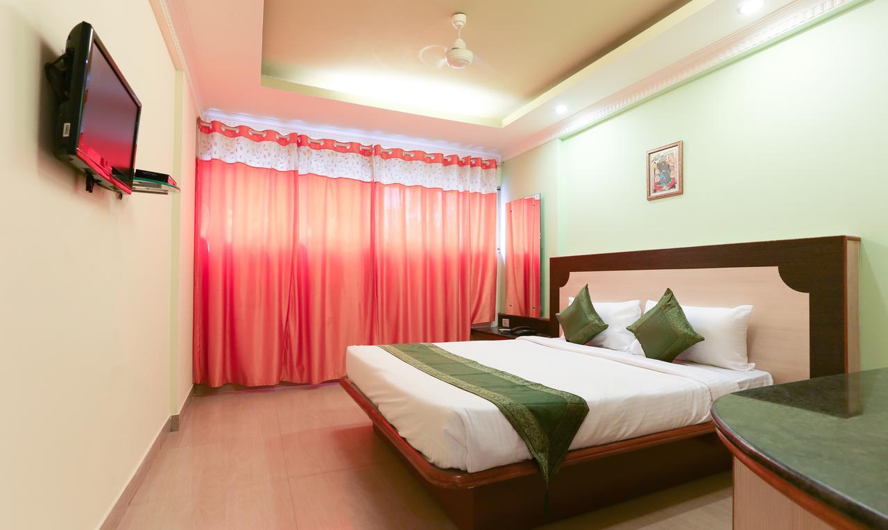 Treebo Trip Grand Regency Hotel Bangalore Luaran gambar