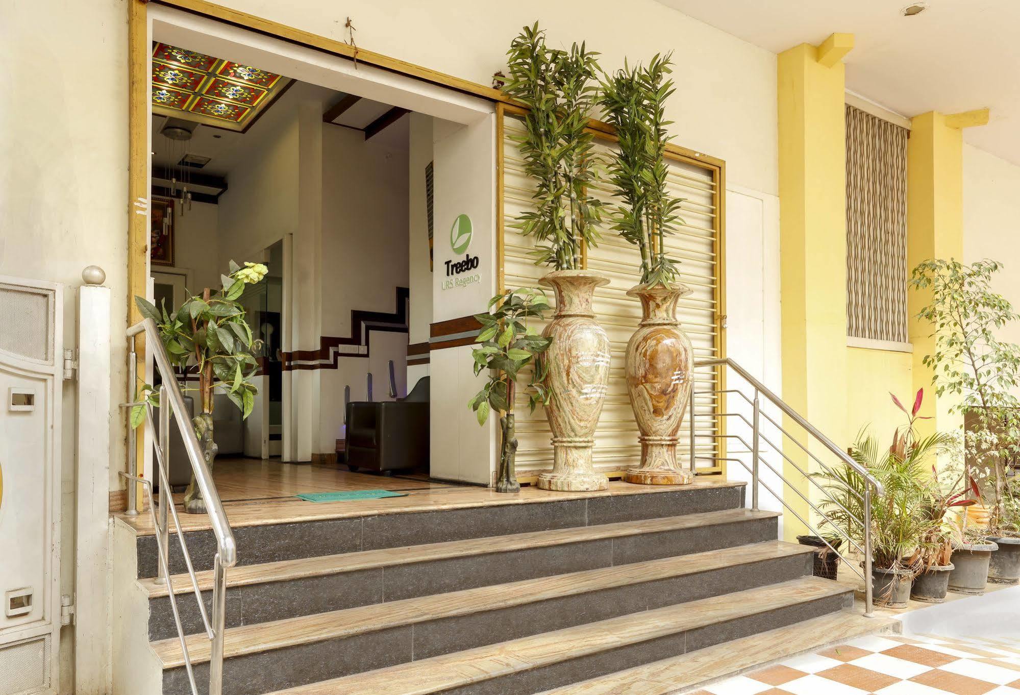 Treebo Trip Grand Regency Hotel Bangalore Luaran gambar